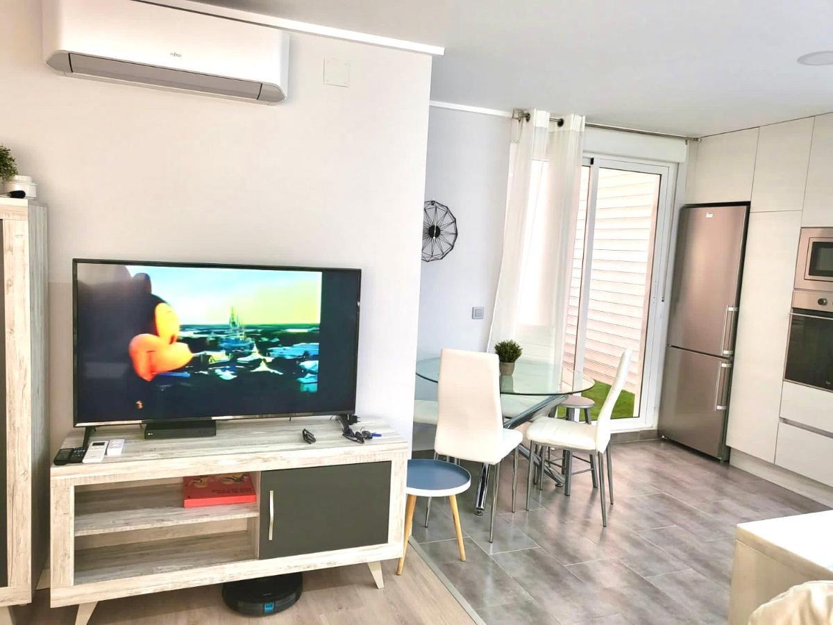 Vistas Al Mar Torrevieja Apartment Екстериор снимка